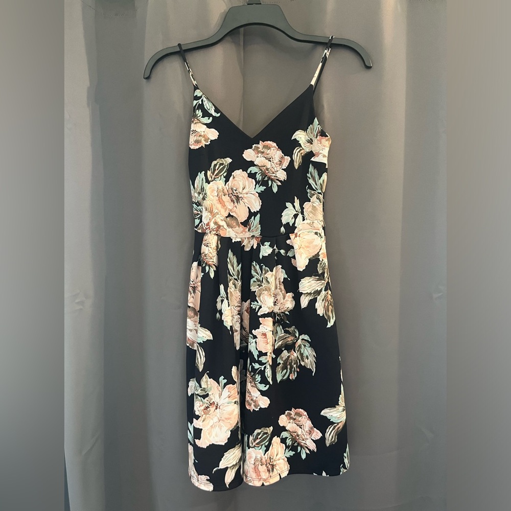 Soprano Black, Flowered Dress